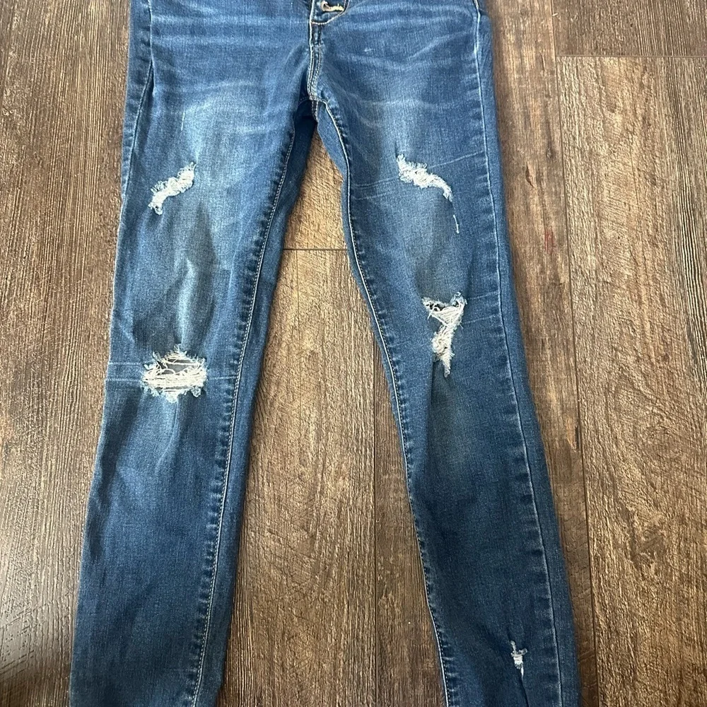 Old Navy preloved distressed